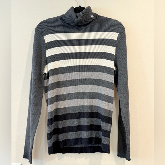 🔥Ralph Lauren Striped Gray Turtleneck Sweater🔥 - Picture 1 of 6